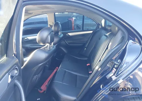 2005 Mercedes-Benz C 230 Kompressor Sport из США, поврежденный, VIN WDBRF40JX5F652987